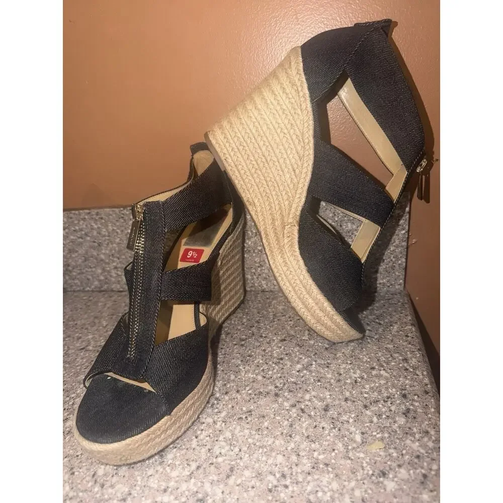 MICHAEL Michael Kors DENIM Etta Linen Blend Zip Wedge Sandal NEW OTHER Size 9.5 - Picture 2 of 8
